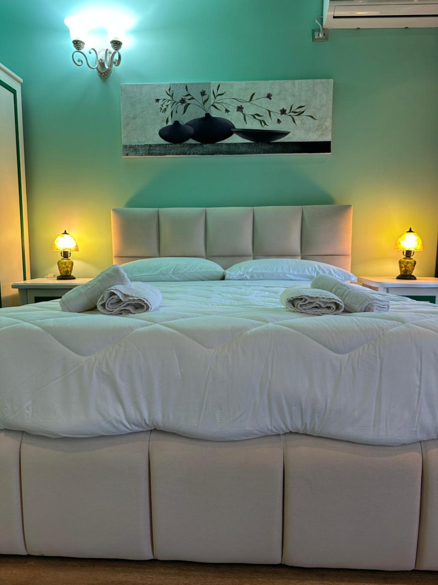 Hotel Boutique Vila Fernando 티라나 외부 사진