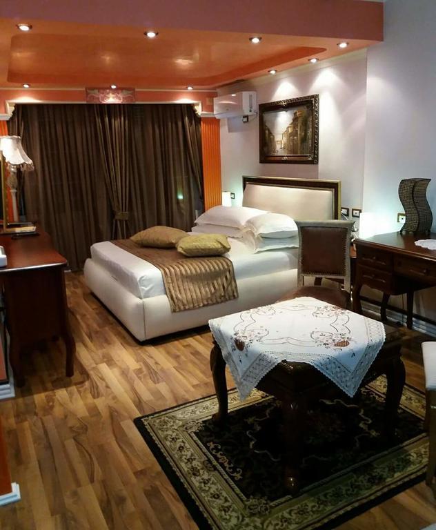 Hotel Boutique Vila Fernando 티라나 외부 사진
