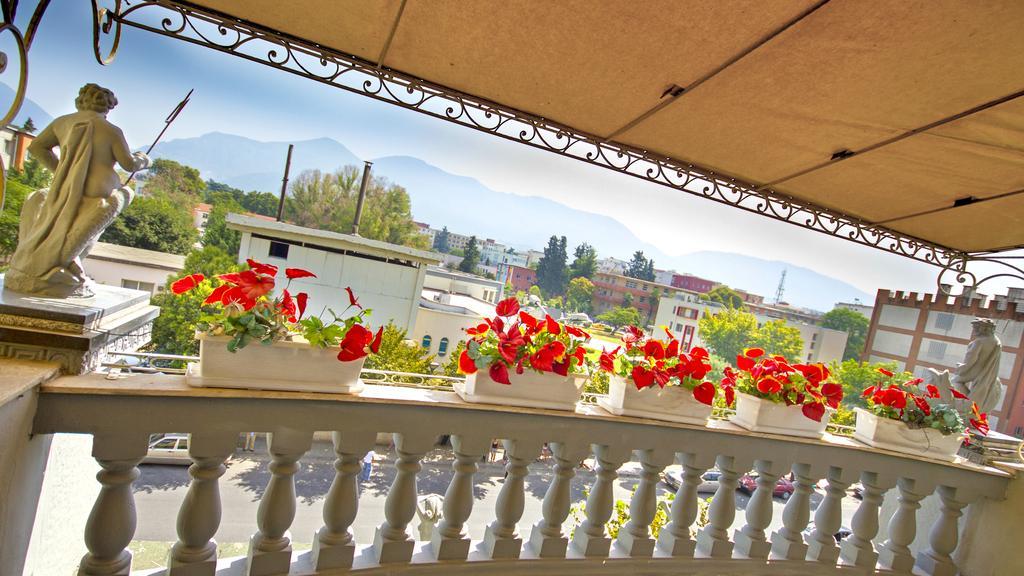 Hotel Boutique Vila Fernando 티라나 외부 사진