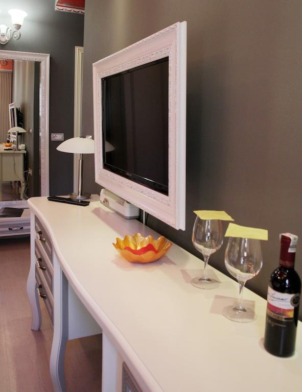 Hotel Boutique Vila Fernando 티라나 객실 사진